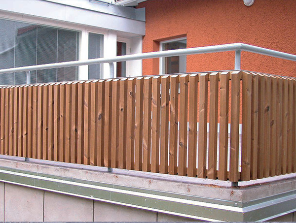 استفاده از پروفیل ترموود برای نرده های خارجی